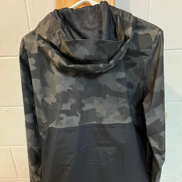 Columbia Rain Jacket - Picture 2 of 3